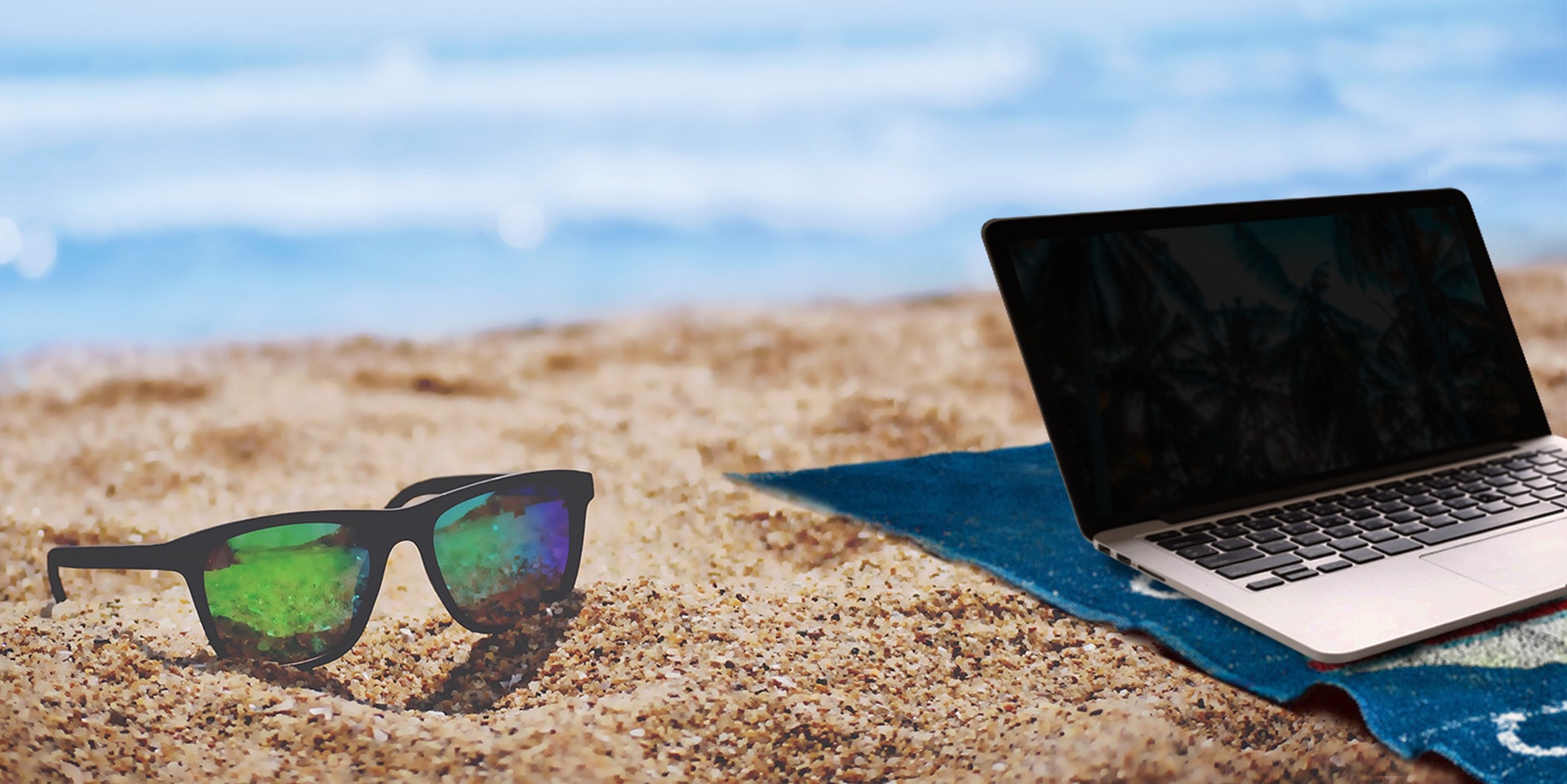 Beach laptop